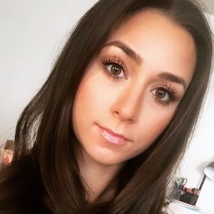 Meet your Posher, Madelyn